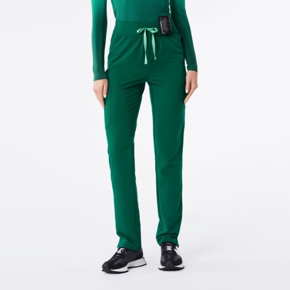 Figs Yola high waisted L Tall scrub pants